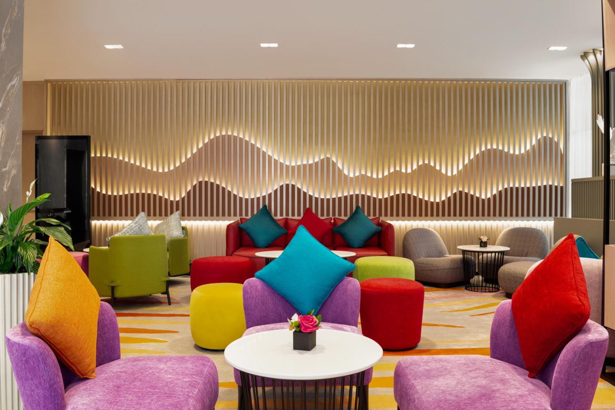 La Quinta By Wyndham Abu Dhabi Al Wahda Hotel Kültér fotó